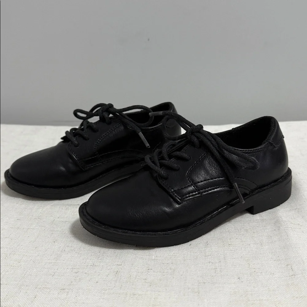 Children’s Place Toddler Boy Lace up Dress Shoes Black size 11